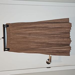 Oak + Fort Pleated Skirt